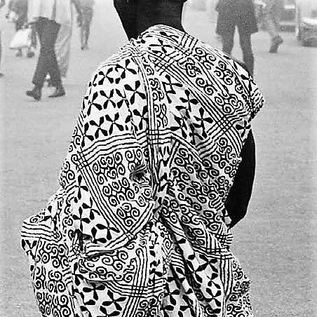 <p>Nkyimu, pronounced n-chi-moo, an Adinkra symbol representing skillfulness and precision, is a pattern created by the Akan people from Ghana and Ivory Coast. This grid-like pattern is placed on fabrics before other Adinkra symbols are stamped, ensuring precise placement of each symbol. Likewise, 54kibo was created to be a foundation that showcases Africa's vast interior decor designs and creativity. </p>