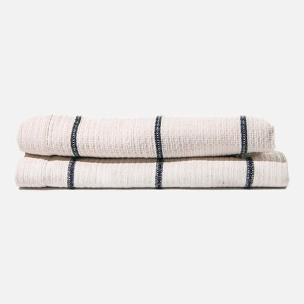 Addis Black White Bath Towels Set 2