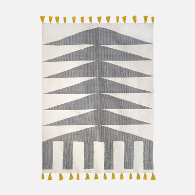 grey rug